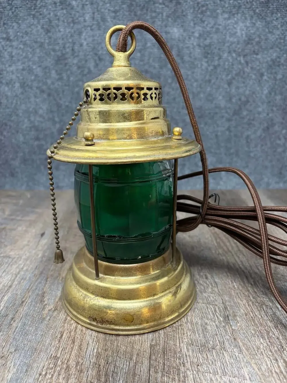 Vintage Brass Nautical Maritime green Lantern Ship Electric Lamp Works Tested